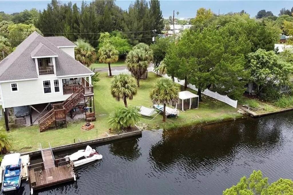 4Br Private Dock, Warm Spring Canal, Kayaks, Canoe هدسون المظهر الخارجي الصورة